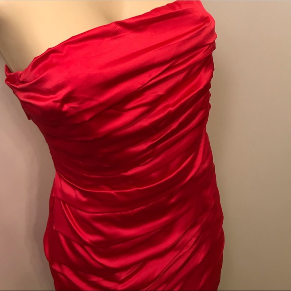 Express Rouched Strapless Dress - Picture 3 of 5